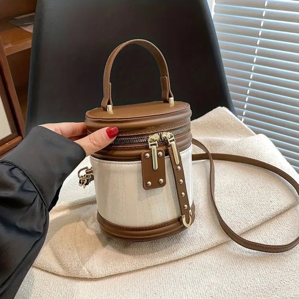 Chic Crossbody Bucket Stylish Handbag or Cosmetic Travel Makeup Bag - Picture 3 of 6
